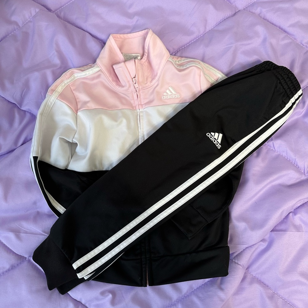 Toddler Girls Adidas Sweat Outfit